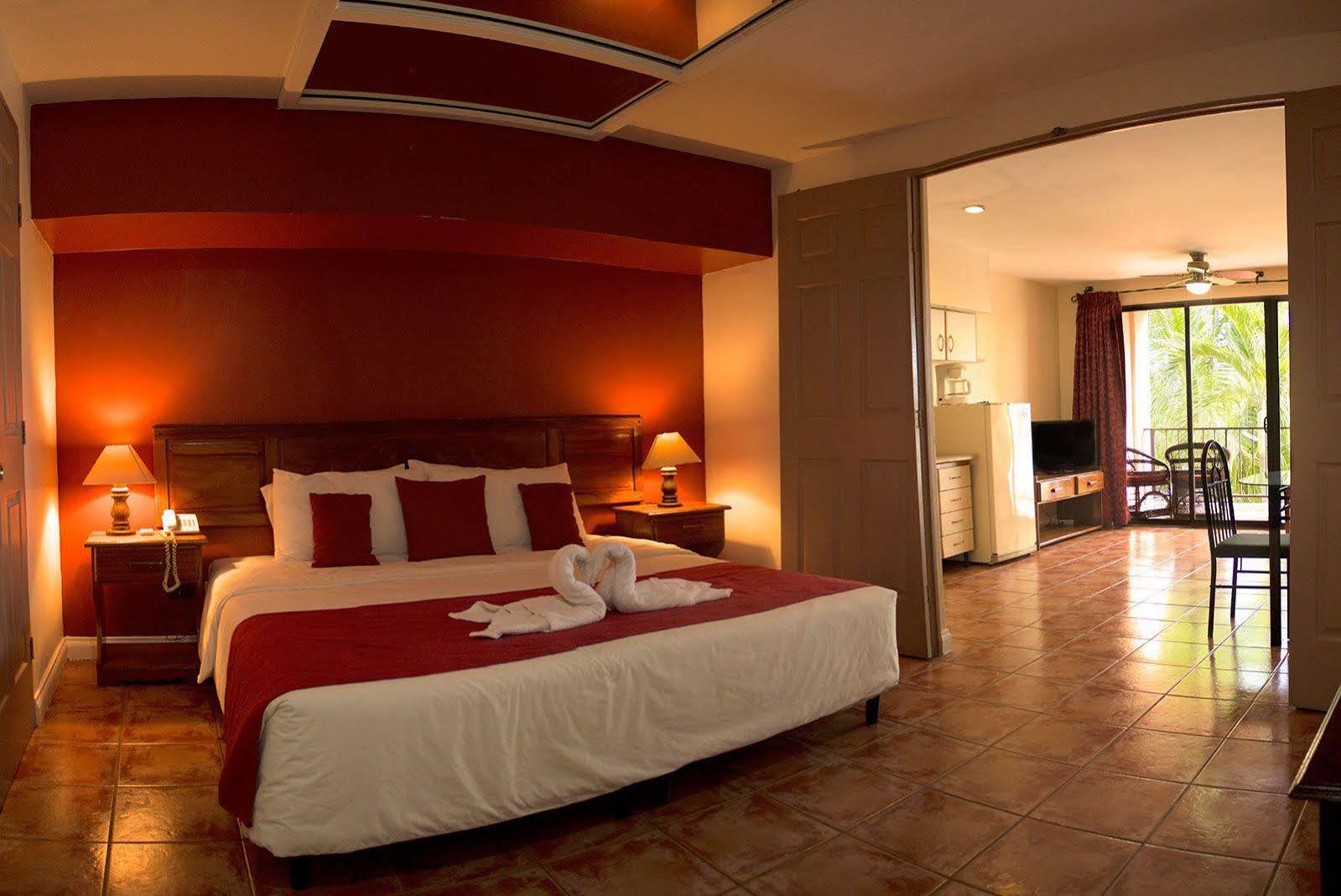 Copacabana Hotel And Suites (Adults Only) ฆาโก ภายนอก รูปภาพ